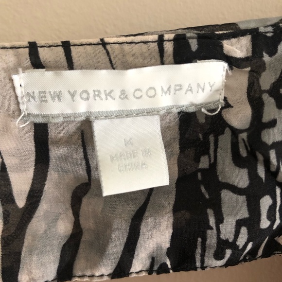 New York and Company tank blouse - Picture 4 of 4